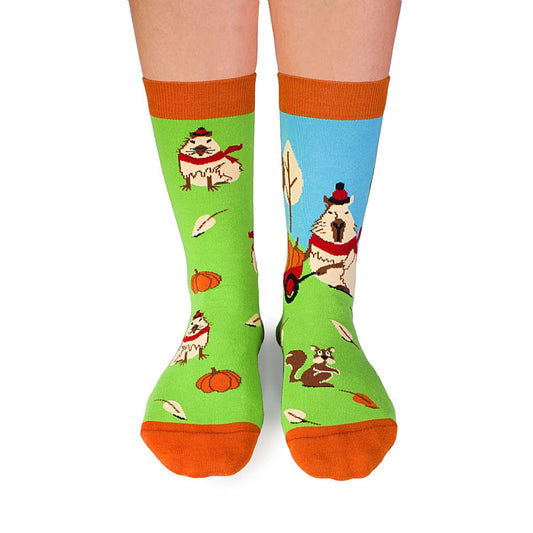 Arty socks with George the capybara - Green