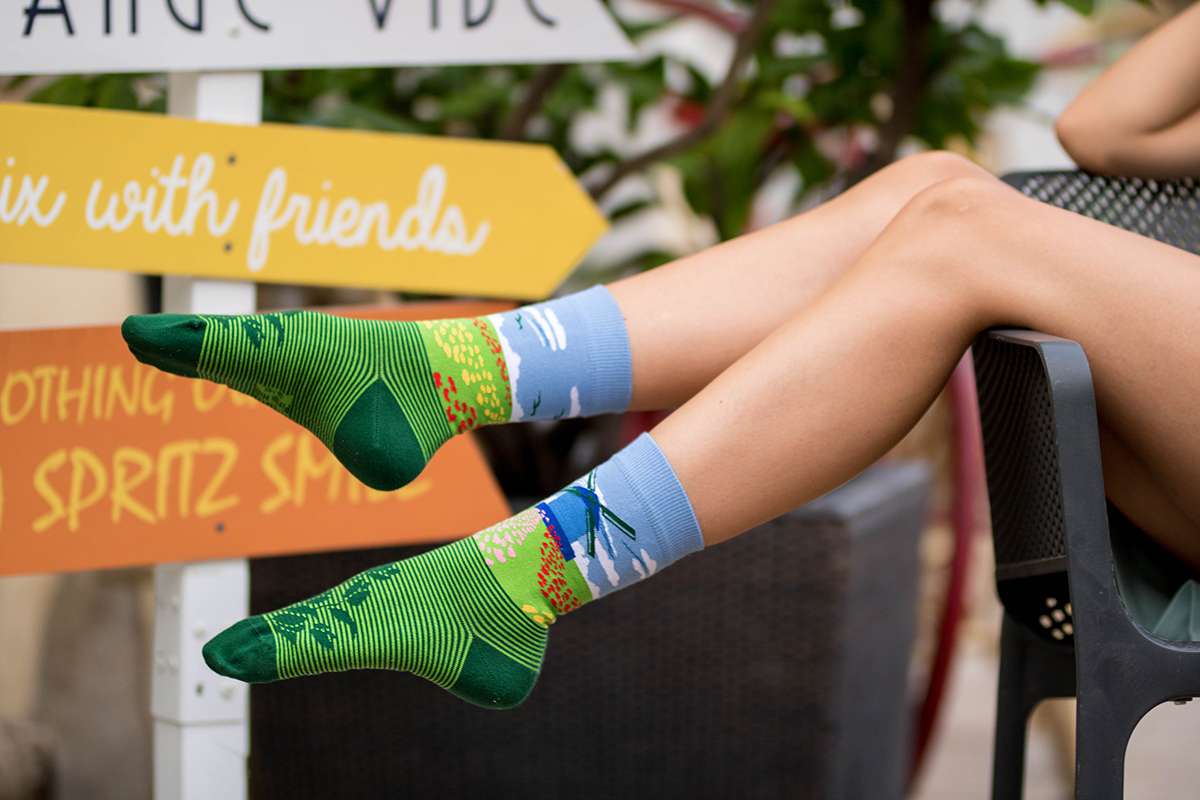 Tulips Windmill Green Novelty Socks Organic Cotton - SocksFusion