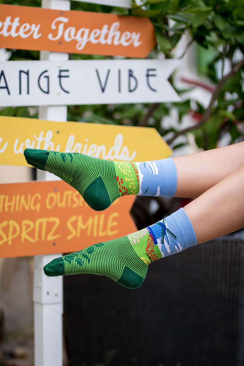 Tulips Windmill Green Novelty Socks Organic Cotton - SocksFusion